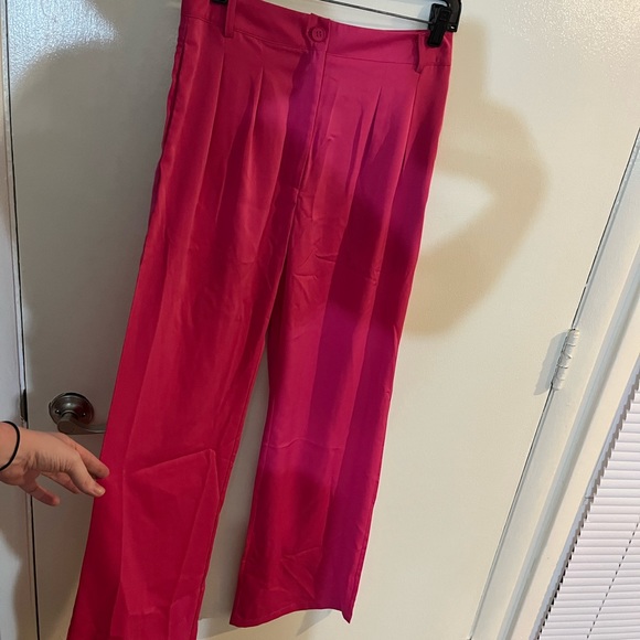 Loose pink work pants - Picture 2 of 4